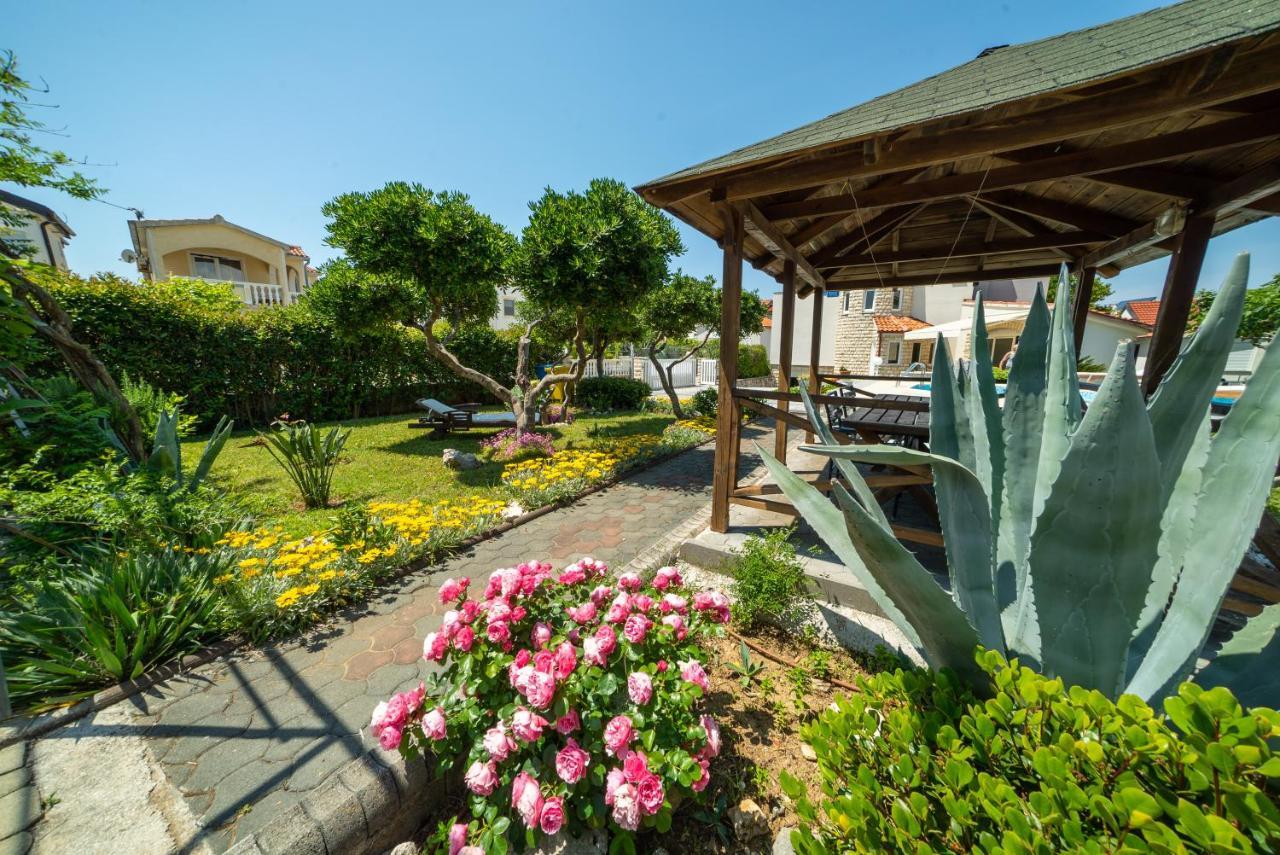 Villa Lulic Вир Экстерьер фото